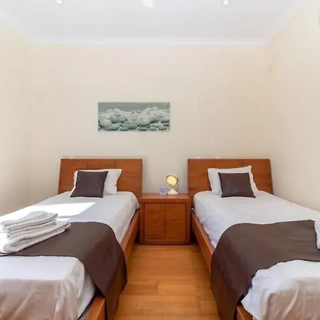 شقة Moradia De Luxo Com Piscina Privada Aquecida Praia Sao Rafael *