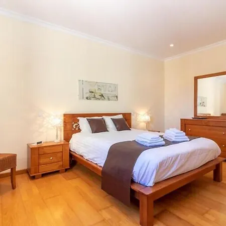 Moradia De Luxo Com Piscina Privada Aquecida Praia Sao Rafael 아파트